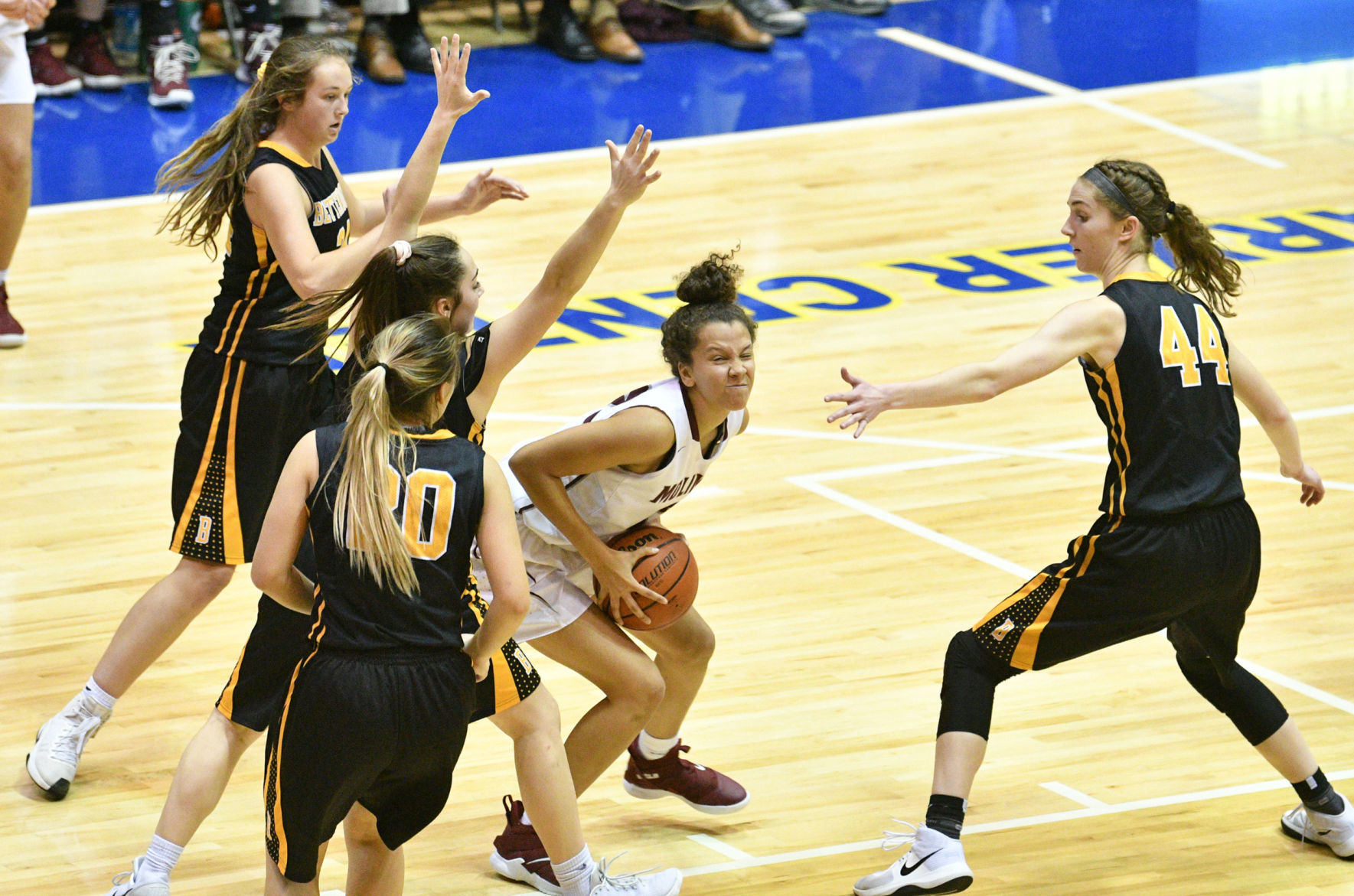 IHMVCU Shootout - Bettendorf vs Moline